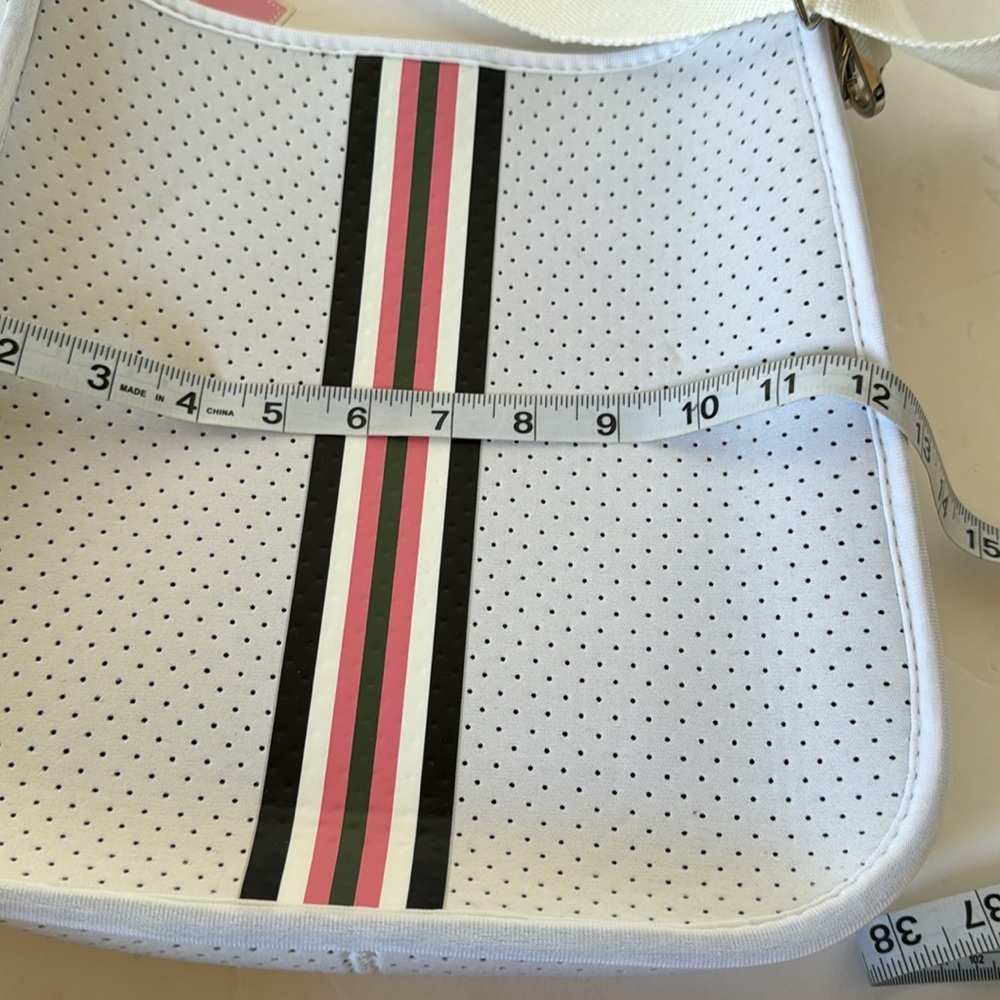 BNWT Ahdorned bag - Picture 8 of 9